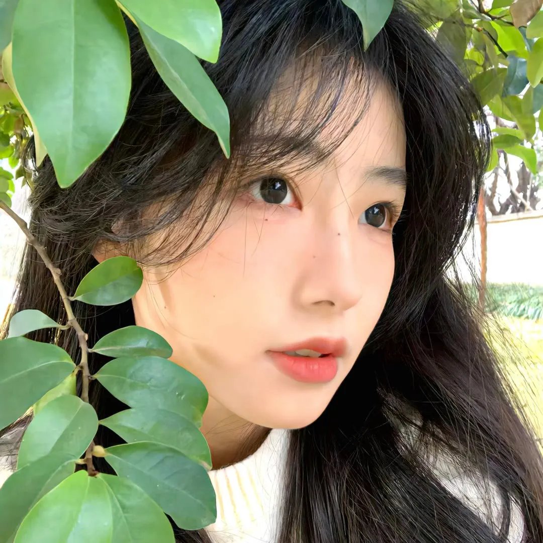三小一家人